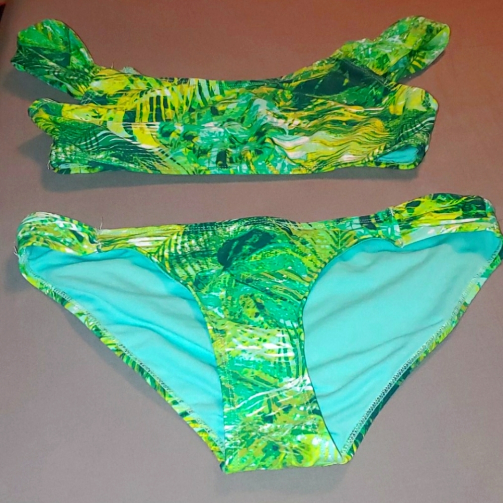 Green bikini